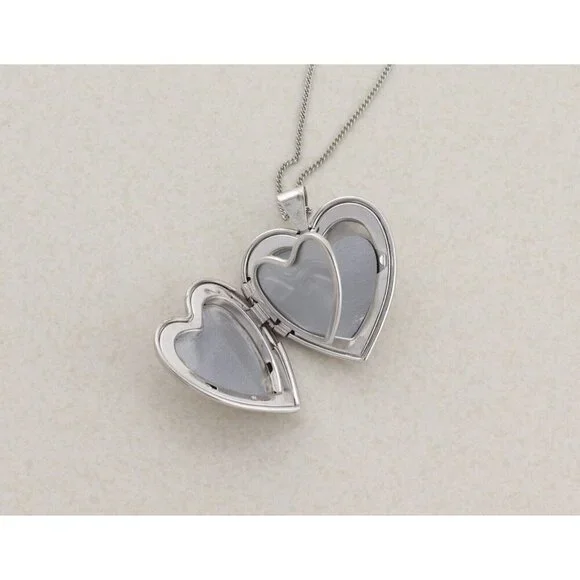 Sterling Silver Grandma Heart Locket Necklace 18" Chain - Picture 9 of 10